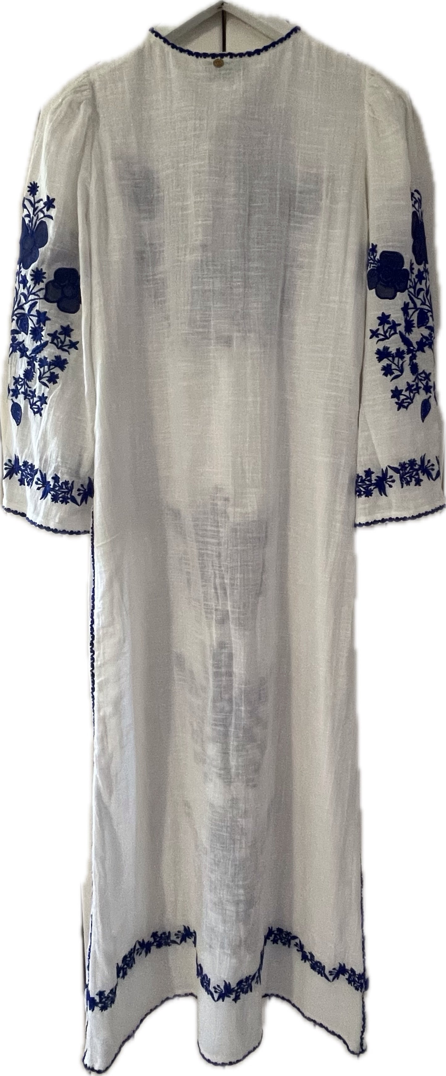 Vana long embroidered dress