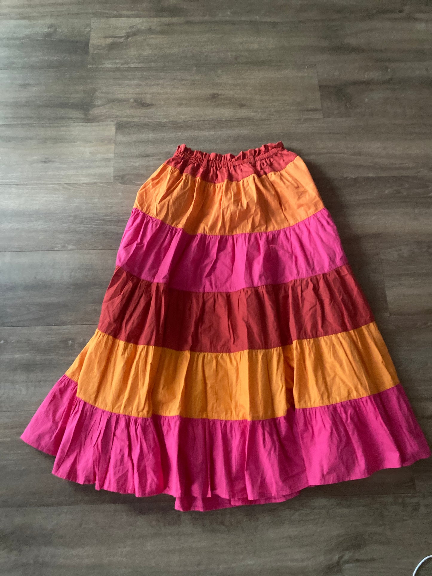 Popy long ruffled skirt