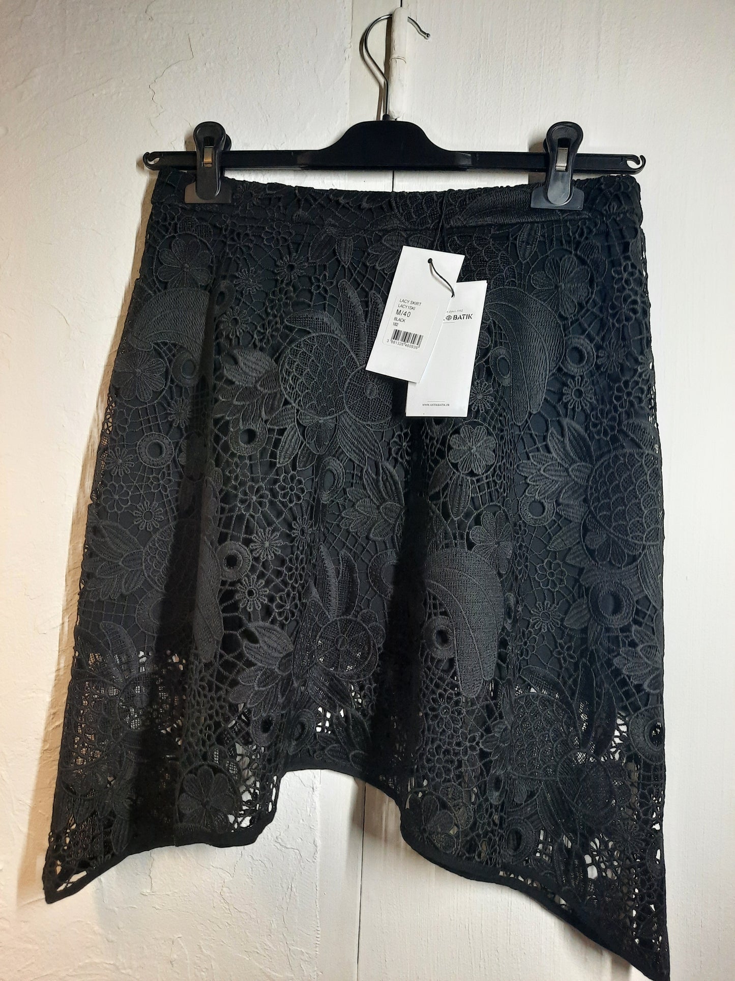 Jupe Noire guipure Lacy