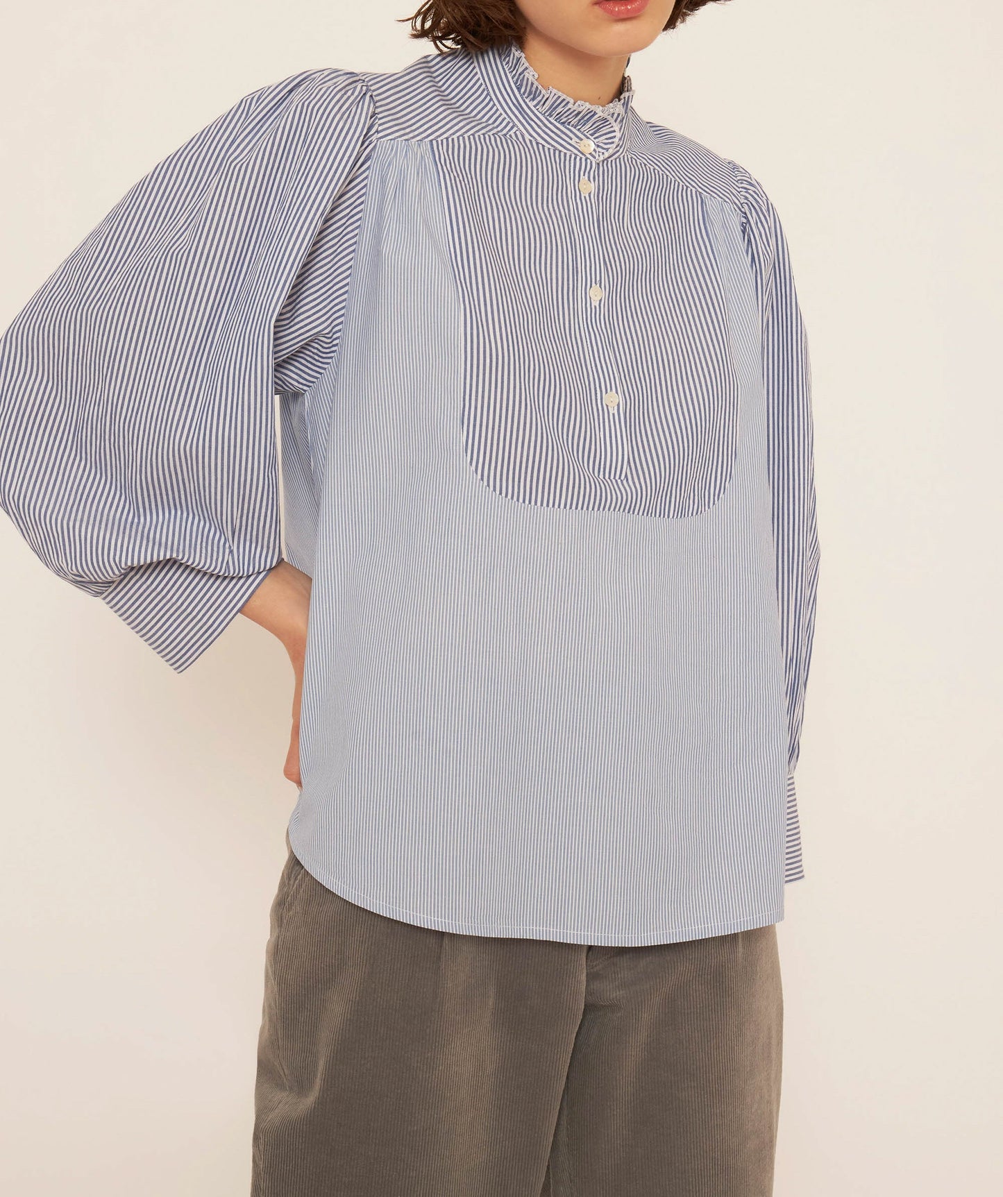 Popy puff sleeve blouse