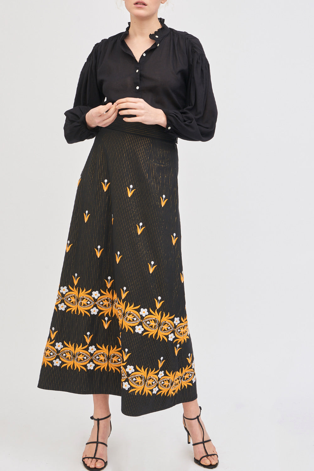 Mexi Embroidered Long Skirt